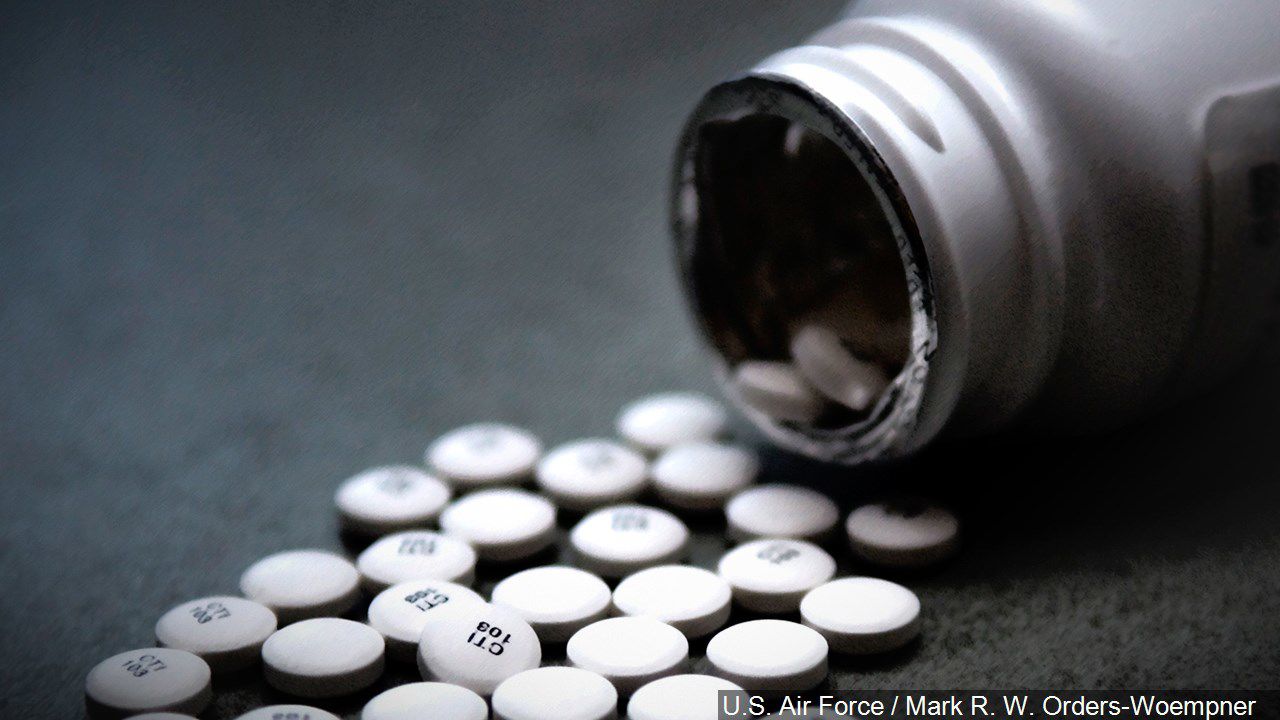 benefis opioid